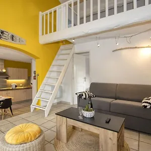 https://t2-avec-mezzanine-4-6-personnes-proximite-mer-villa-esperance.fr-provencehotel.com