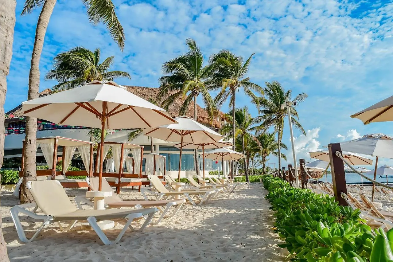 The Reef Coco Beach Resort & Spa Playa del Carmen