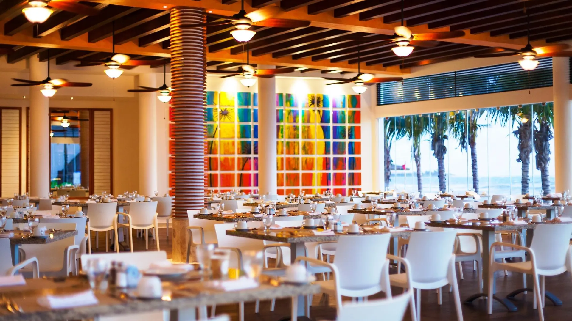 The Reef Coco Beach Resort & Spa Playa del Carmen